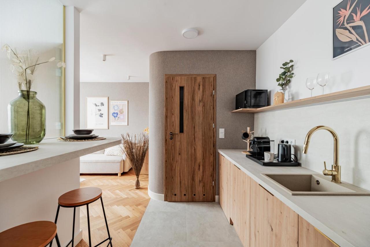 Apartments Modern City Centre Panska By Arrenda Варшава Екстер'єр фото