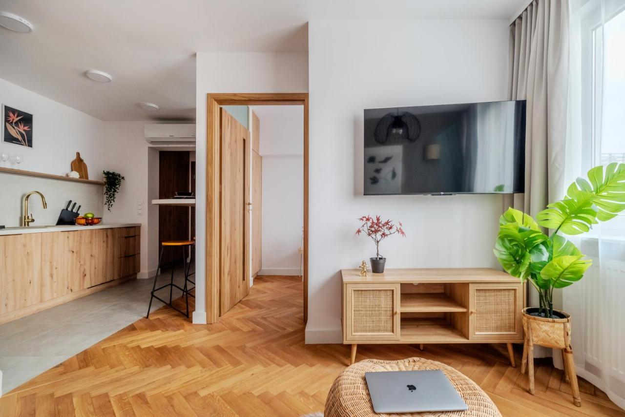 Apartments Modern City Centre Panska By Arrenda Варшава Екстер'єр фото