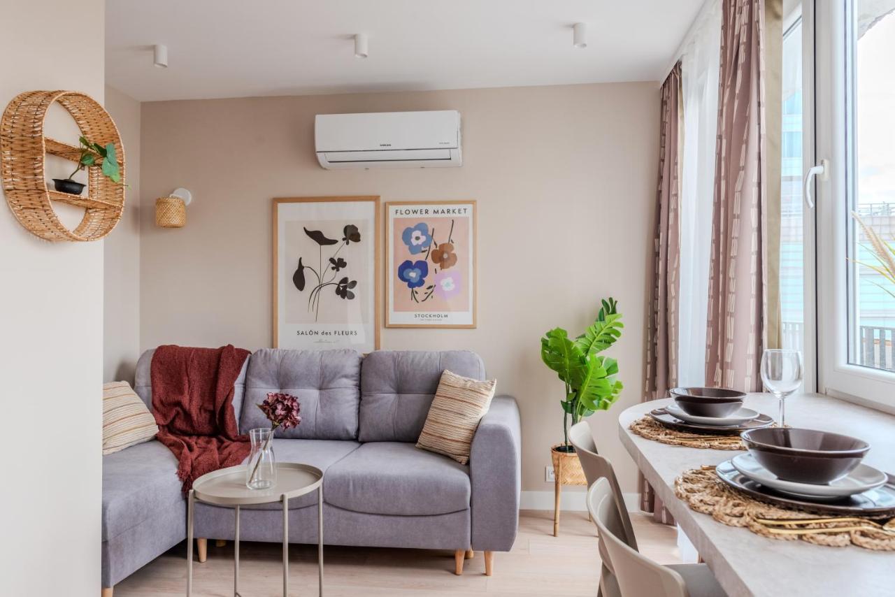 Apartments Modern City Centre Panska By Arrenda Варшава Екстер'єр фото